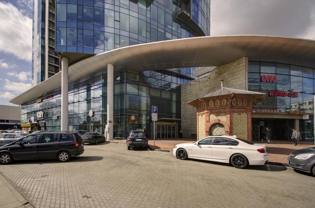 Helios 19 Luxury Vilnius Apartment Exterior foto
